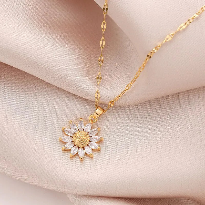 AURELUX™️ Soleil Bloom Necklace