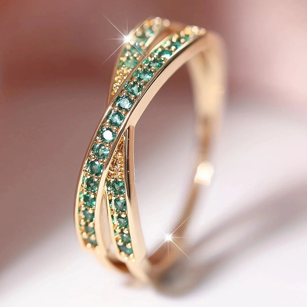 AURELUX Crossed Emerald Sparkle Ring