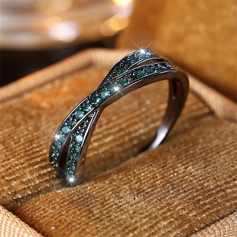 AURELUX Crossed Emerald Sparkle Ring