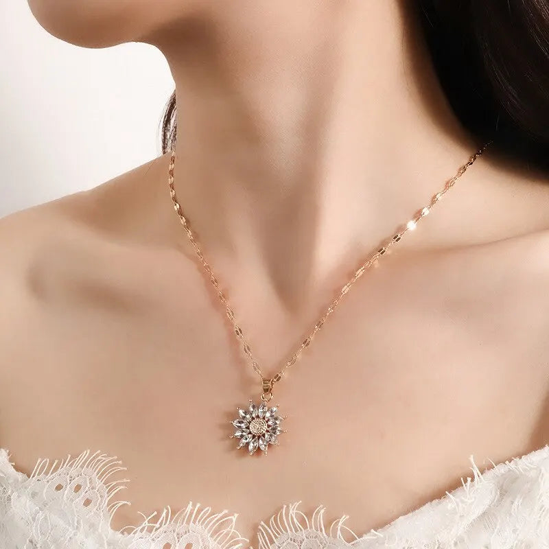 AURELUX™️ Soleil Bloom Necklace