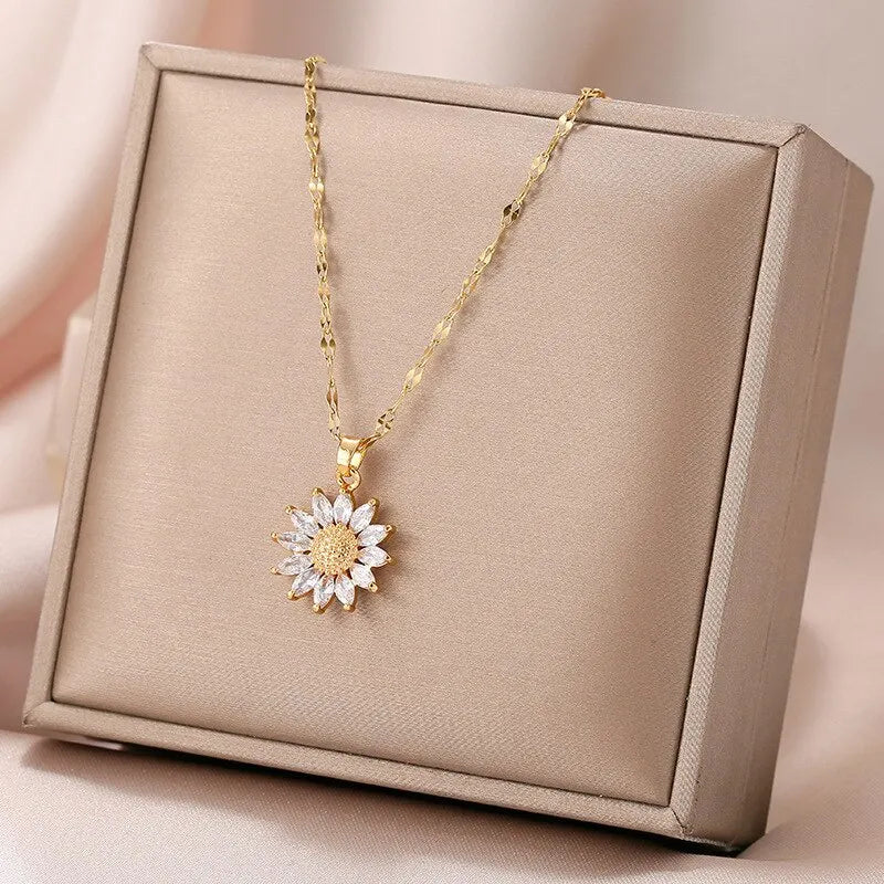 AURELUX™️ Soleil Bloom Necklace