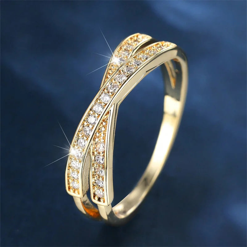 AURELUX Crossed Emerald Sparkle Ring